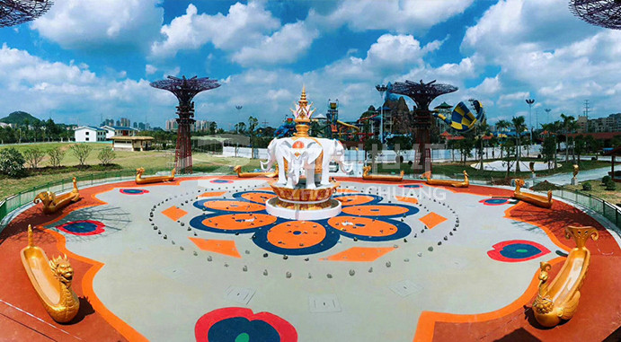 玉林克拉灣 潑水廣場 玉林克拉灣 潑水廣場